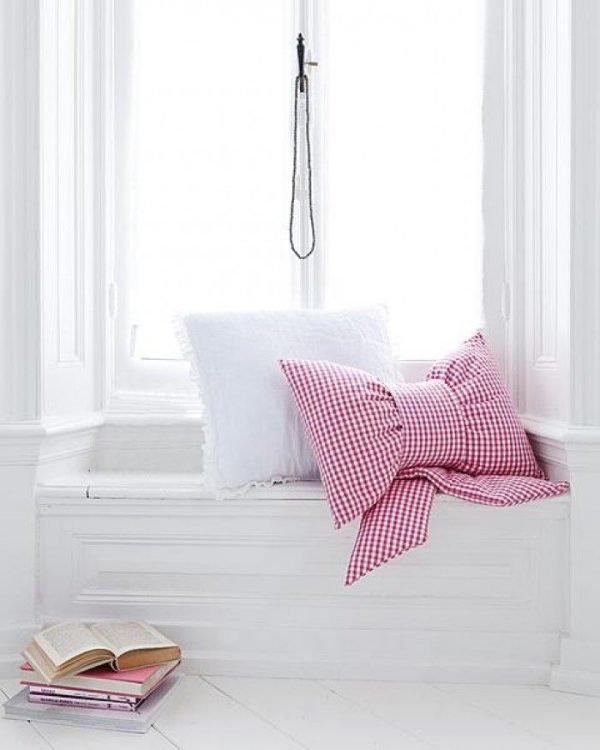 small throw pillows