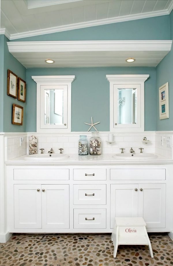vintage inspired bathrooms