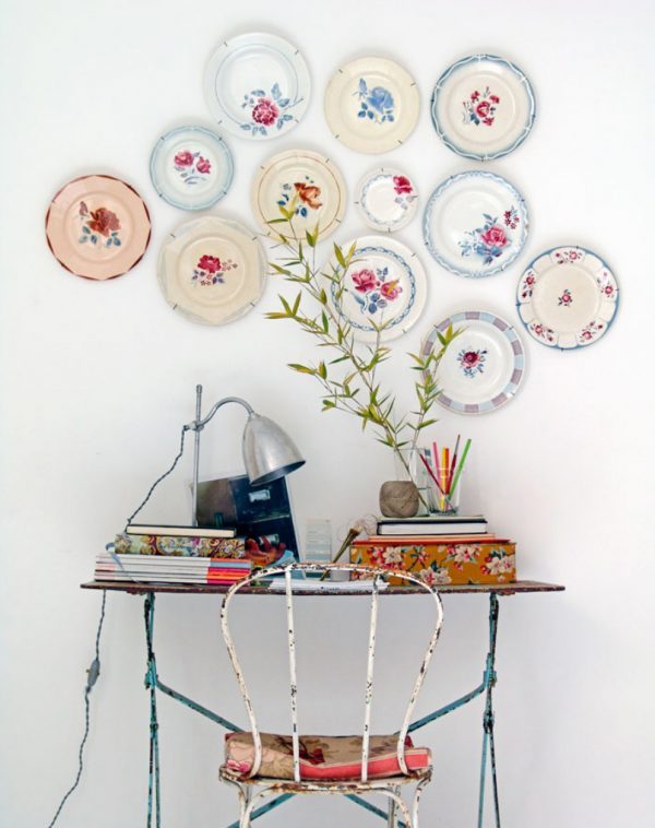 small decorative plates