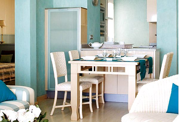 serving hatches kitchen 