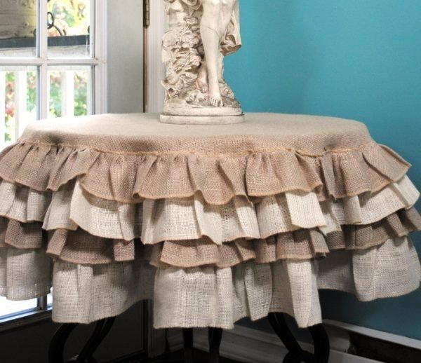 burlap decor