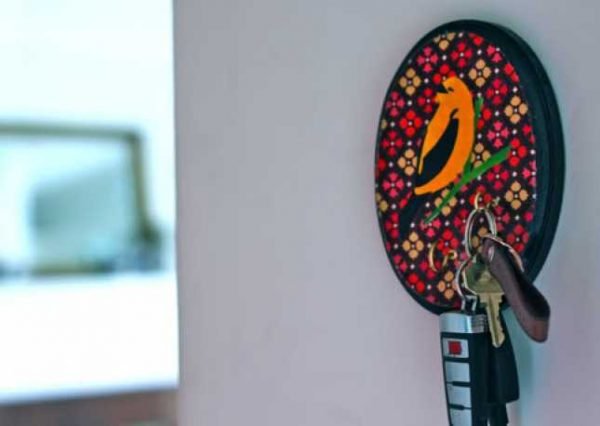 decorative key holder for wall 