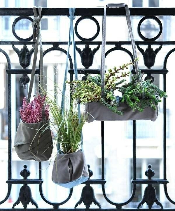 fence plant hangers 