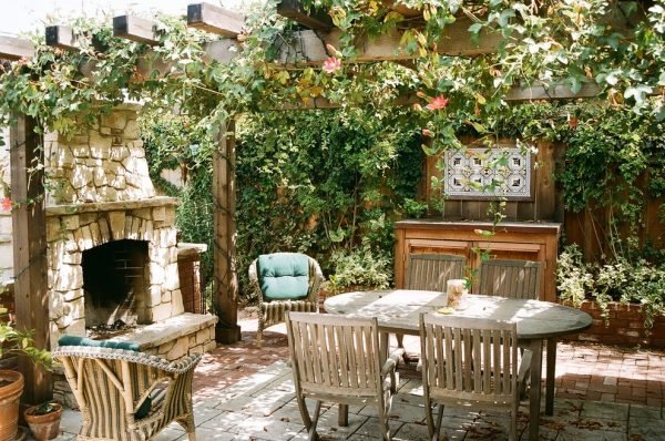 outdoor summer kitchens 