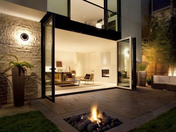 led outdoor wall sconce