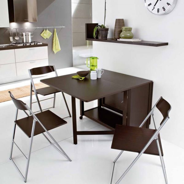 adjustable folding table
