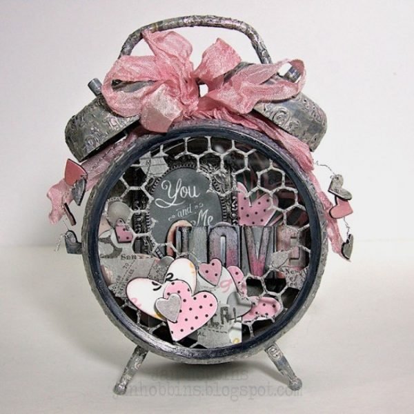 vintage looking alarm clock