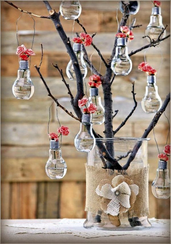 light-bulb-centerpiece