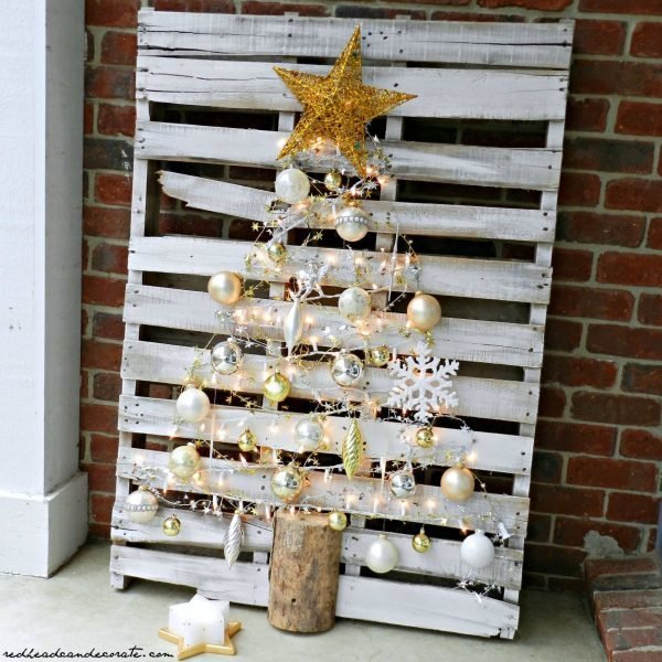 diy-outdoor-christmas-tree
