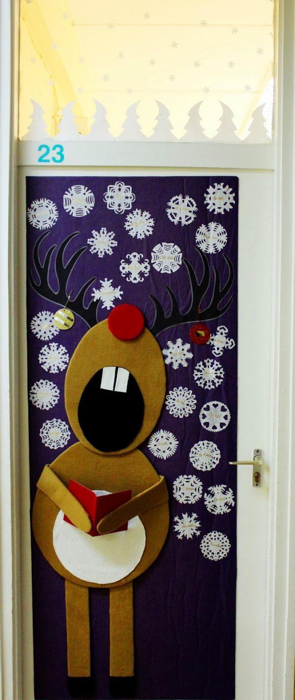 Cool Christmas door decorations