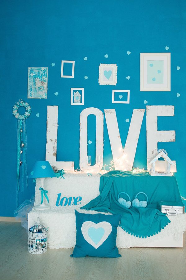 valentine wall decorations 