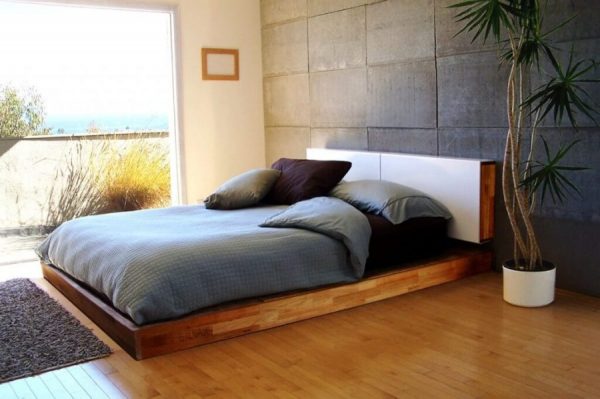 decorating concrete walls 