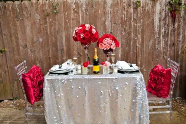 table decoration for valentine's day 