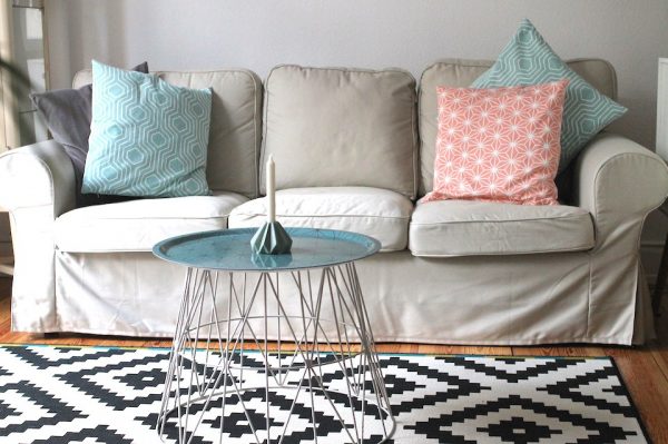 wire basket table 