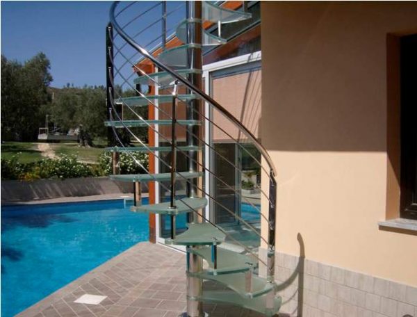 spiral staircase outdoor 