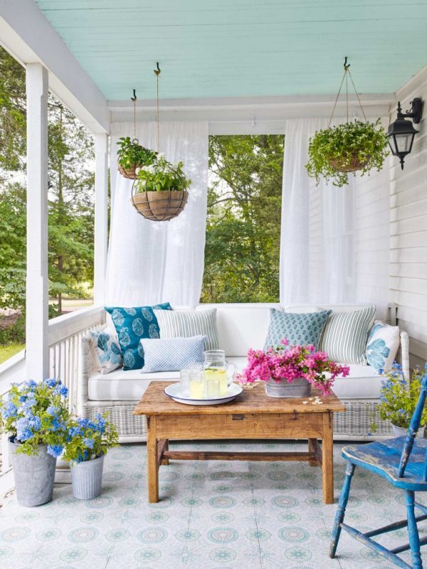 summer porch decor
