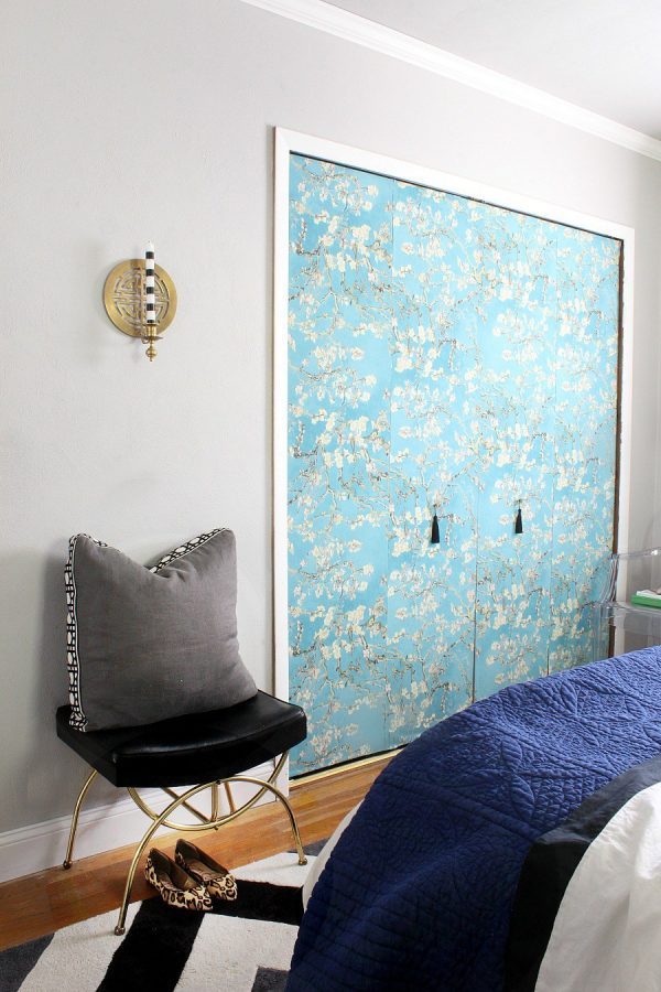 wardrobe wallpaper