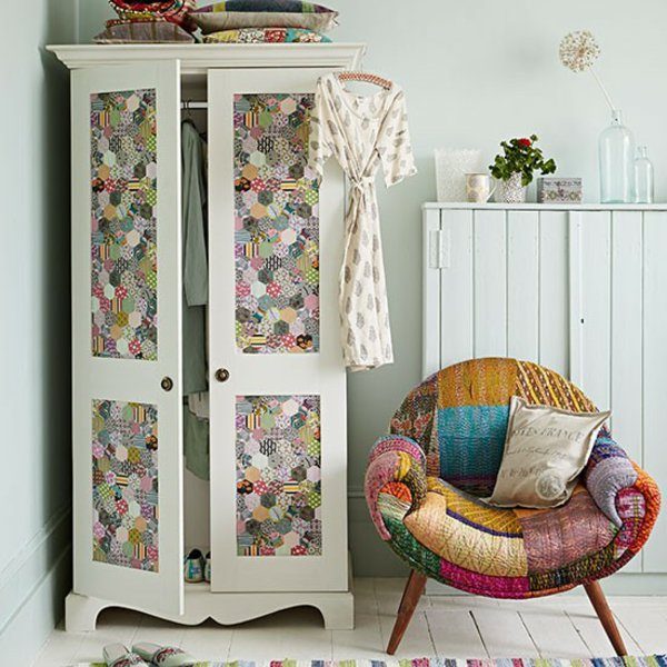 wallpaper on wardrobe doors
