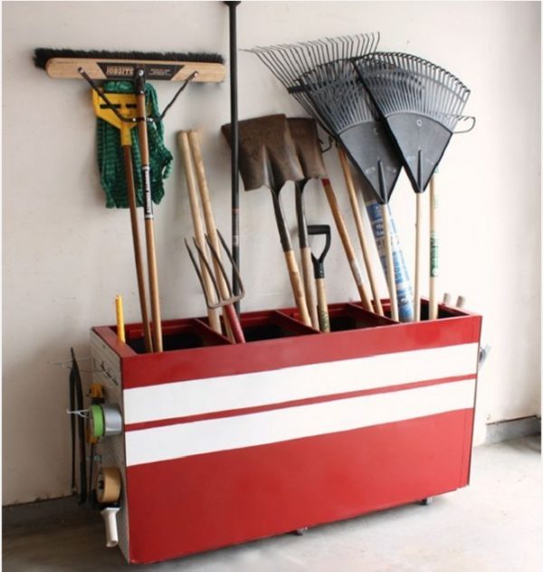 diy garden tool organizer