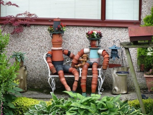 crafts with clay flower pots