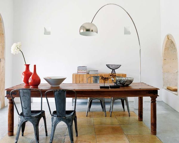 Combination of old and modern furniture 2