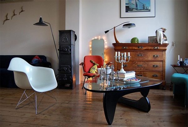 modern and antique decorating