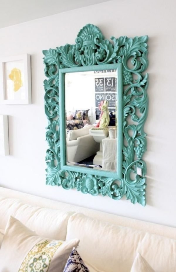 spray paint mirror frame