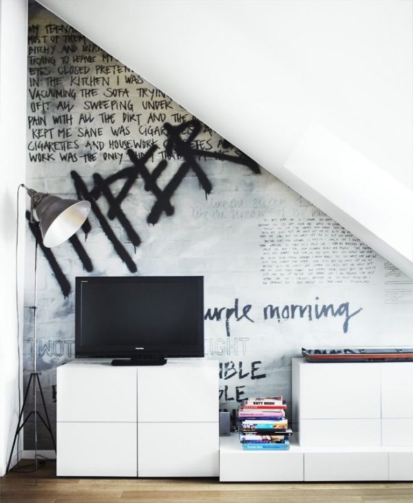 graffiti wall decor