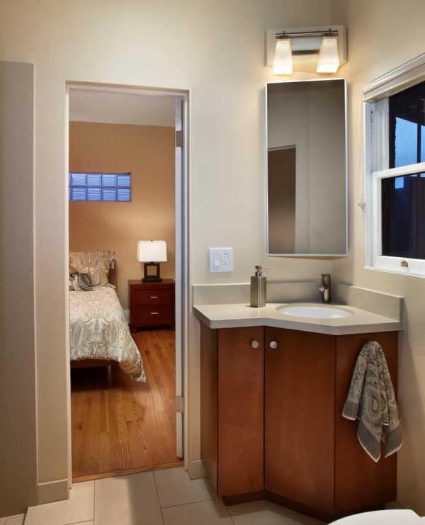 corner bathroom vanity with mirror