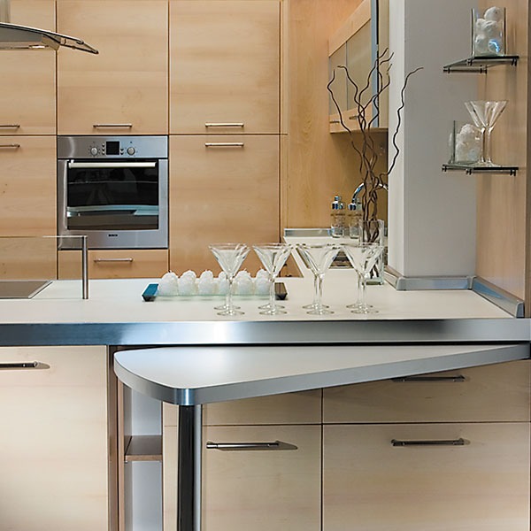 Stylish and practical - sliding table for kitchen