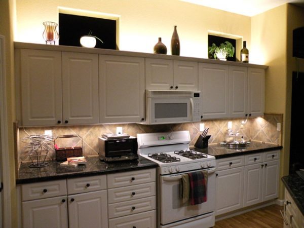 top of kitchen cabinet decor ideas