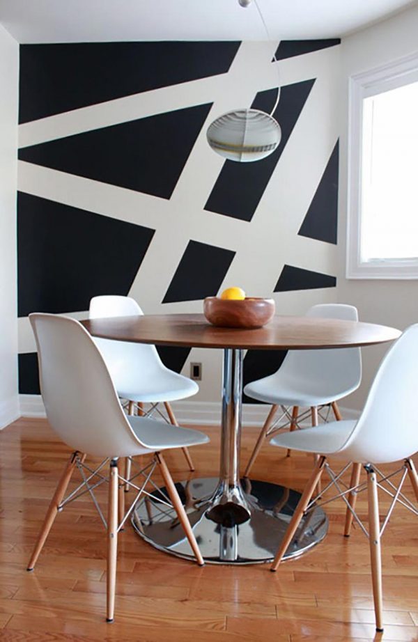 how to decorate an accent wall