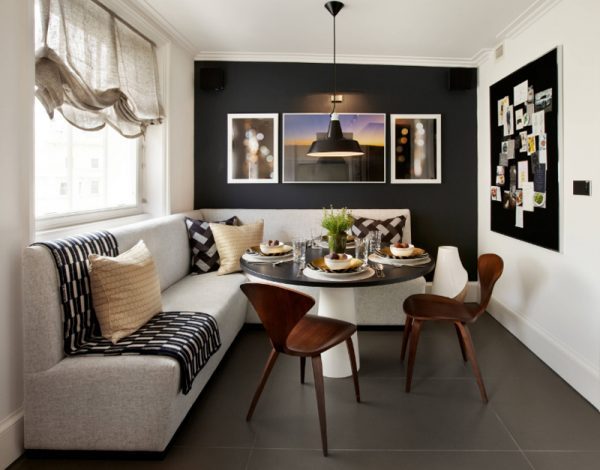 accent wall decor