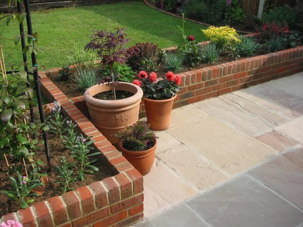 brick designs for yard