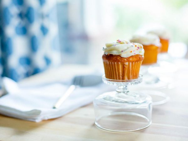 diy cake stand