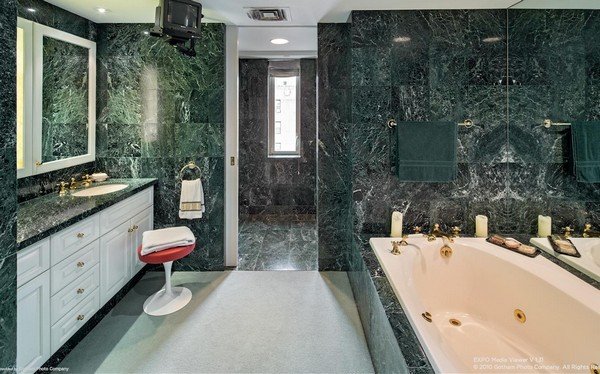 marble bathroom decor