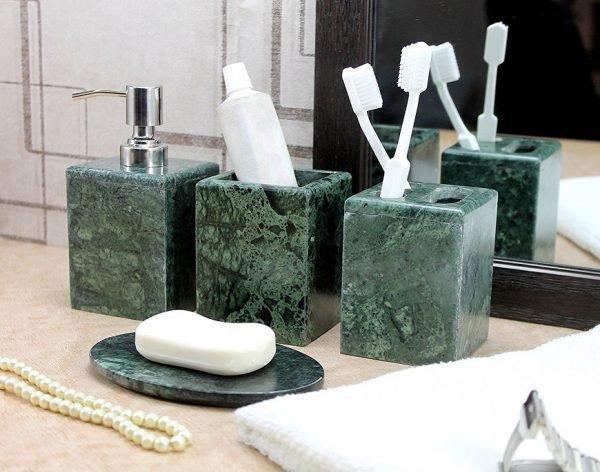 marble home accessories