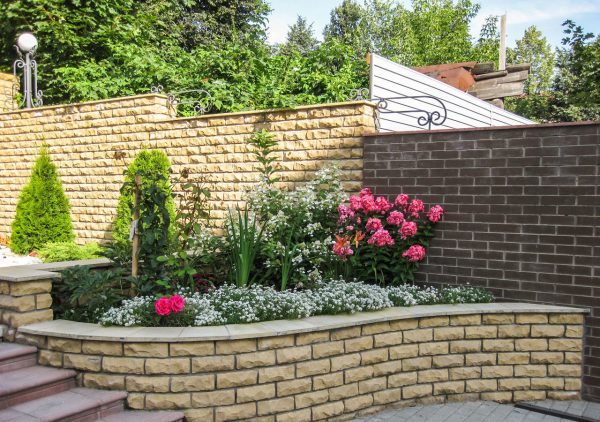 best retaining wall