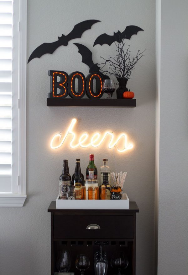 halloween bar decorations