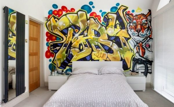 bedroom wall art
