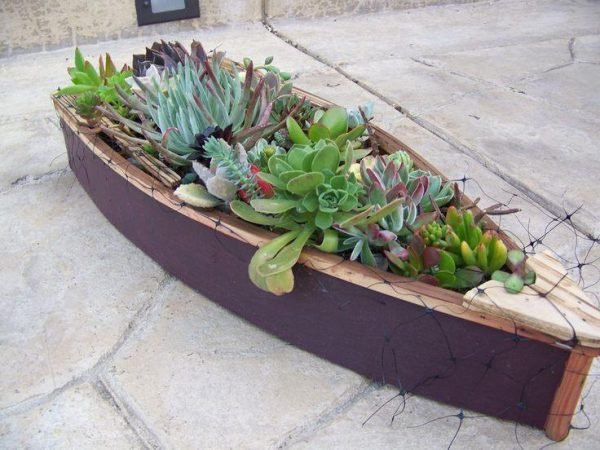 wooden boat planter