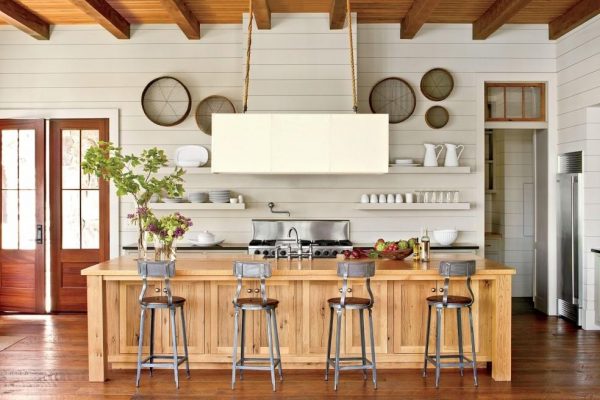 shiplap kitchen wall