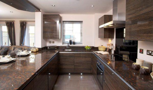 u shaped kitchen layout