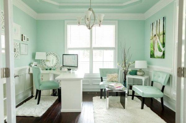 mint green room