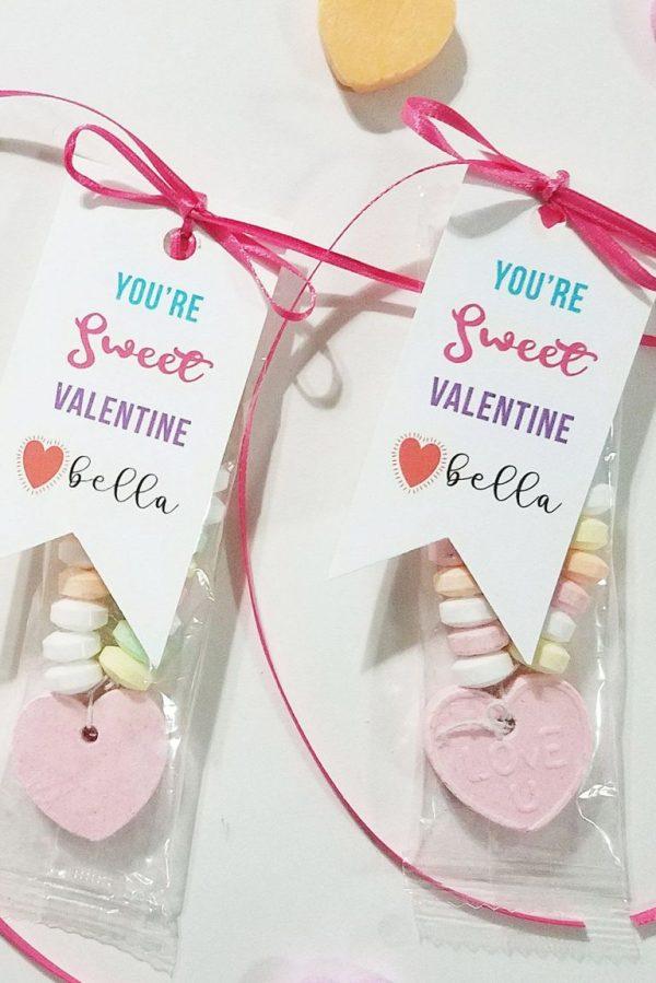 Valentine's day cards with candy 1
