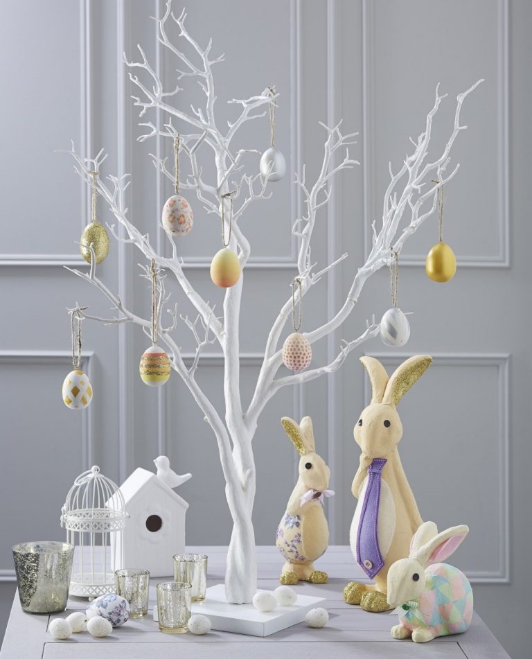 Decorate your interior for Easter 10 Easter tree ideas