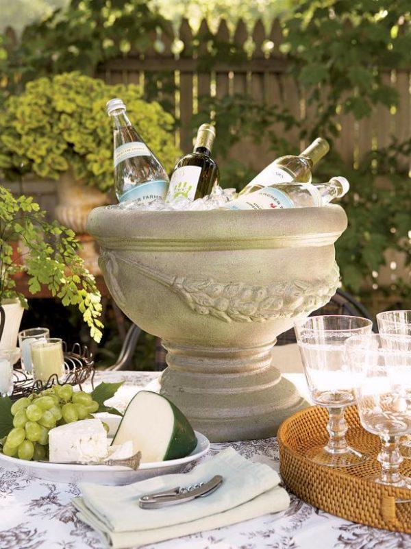 garden urns