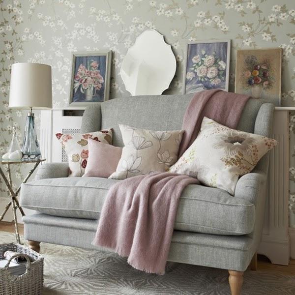 floral living room wallpaper