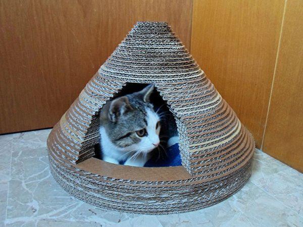 diy cat house cardboard