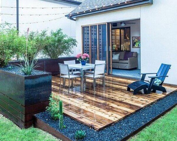 Pallet deck